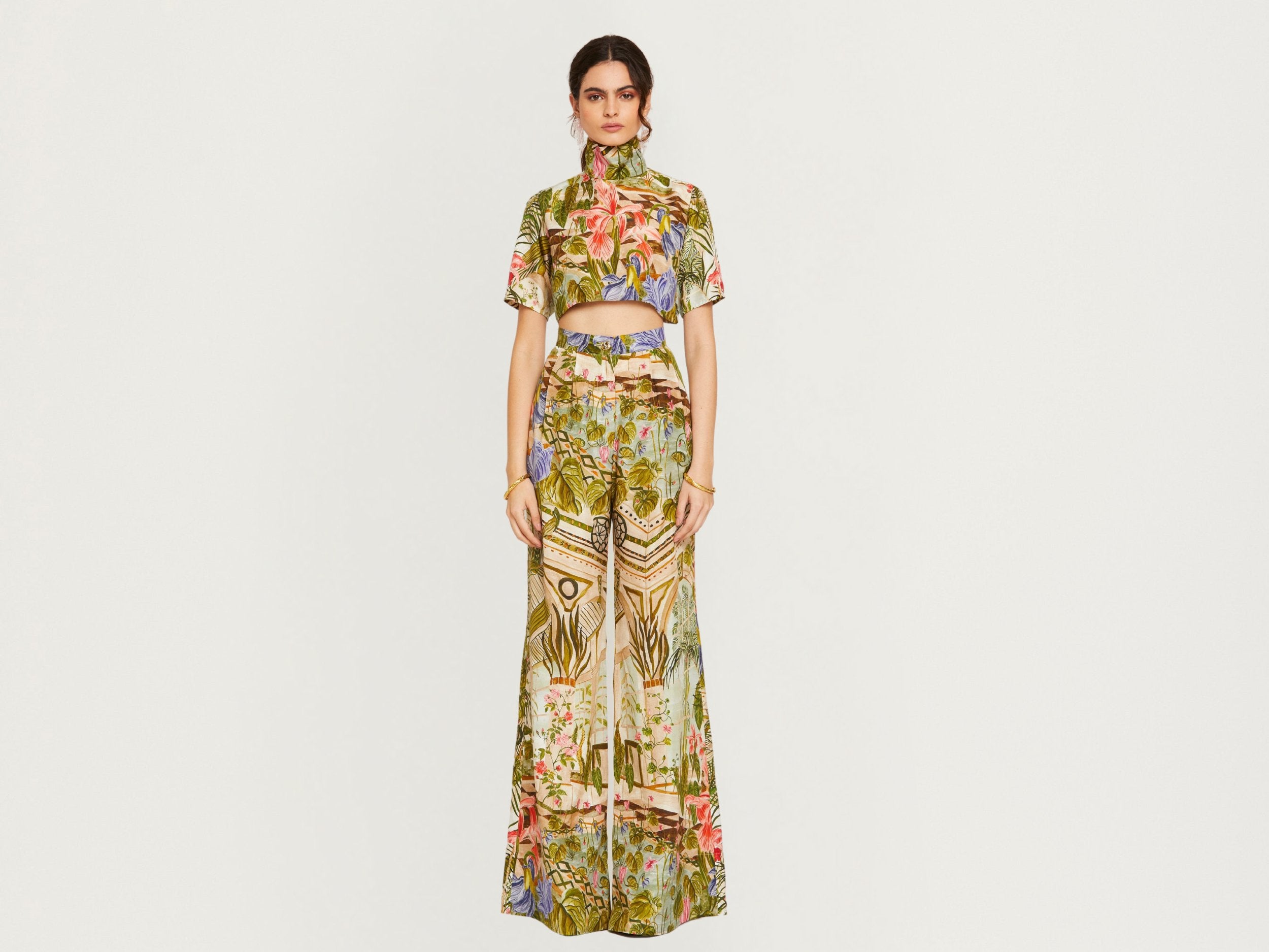 Isla & White at Marina St. Barth – feminine resortwear inspired by tropical elegance