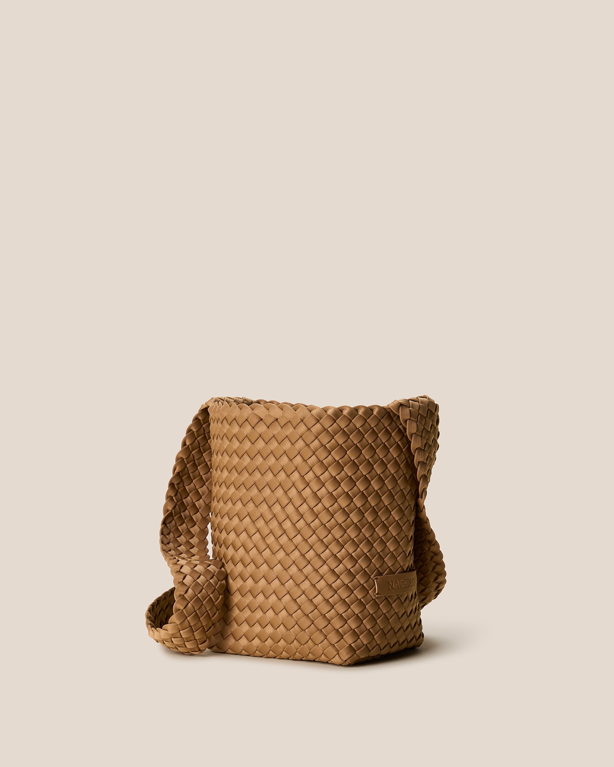日本未入荷 新品 NAGHEDI ナゲディ Laguna Crossbody NAGHEDI◇Laguna クロスボディバッグ (Naghedi/ショルダーバッグ