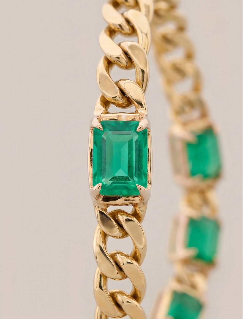 Skaska Emerald Cuban Bracelet
