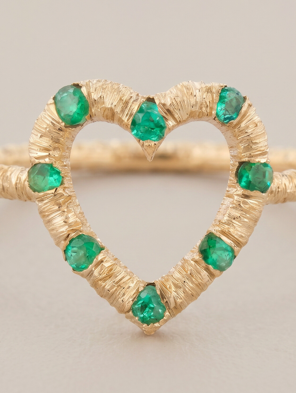 Skaska Open Heart Emerald Pinky Ring