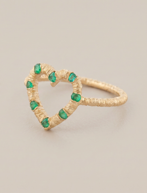 Skaska Open Heart Emerald Pinky Ring
