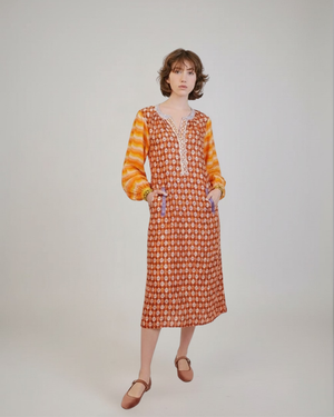 Me369 Amelie Deep V Neck