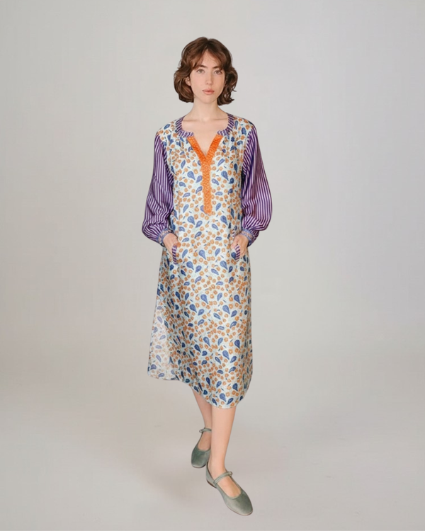 Me369 Amelie Deep V Neck