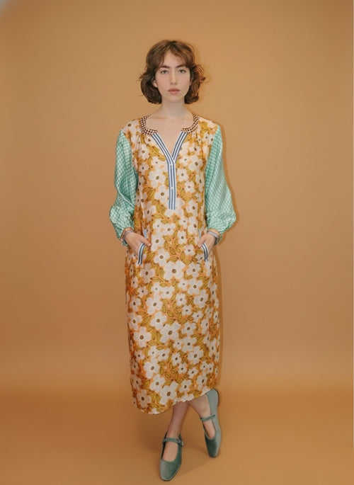 Me369 Amelie Deep V Neck