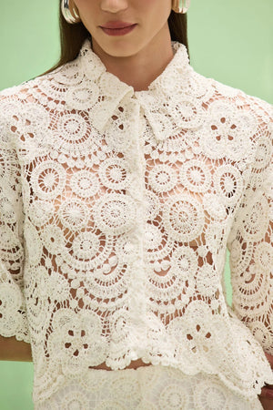 Gal Embroidery Top