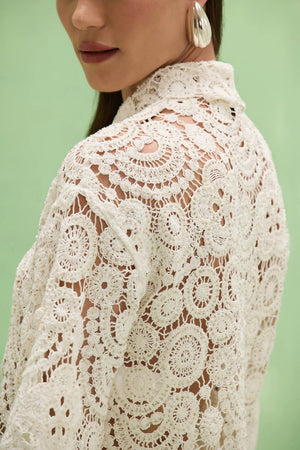 Gal Embroidery Top