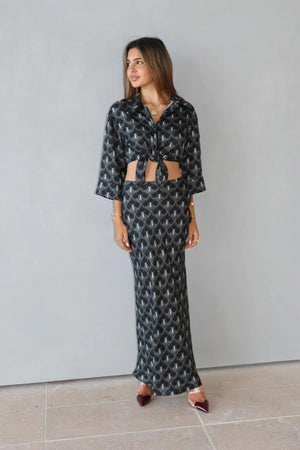 Marlea Long Skirt Talia Black Peacock