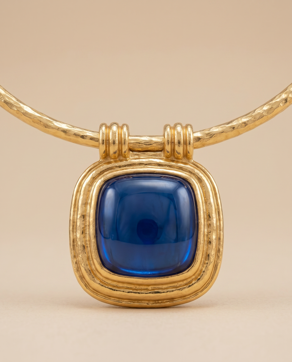 Tay Cushion shape Labradorite set ‘Sophia’ pendant on torque
