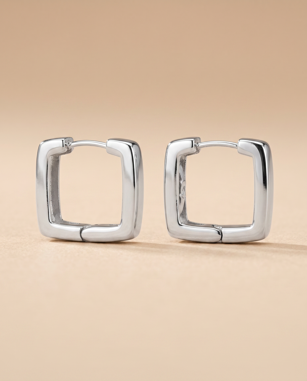 Tay Silver Square Hinged Earhoops