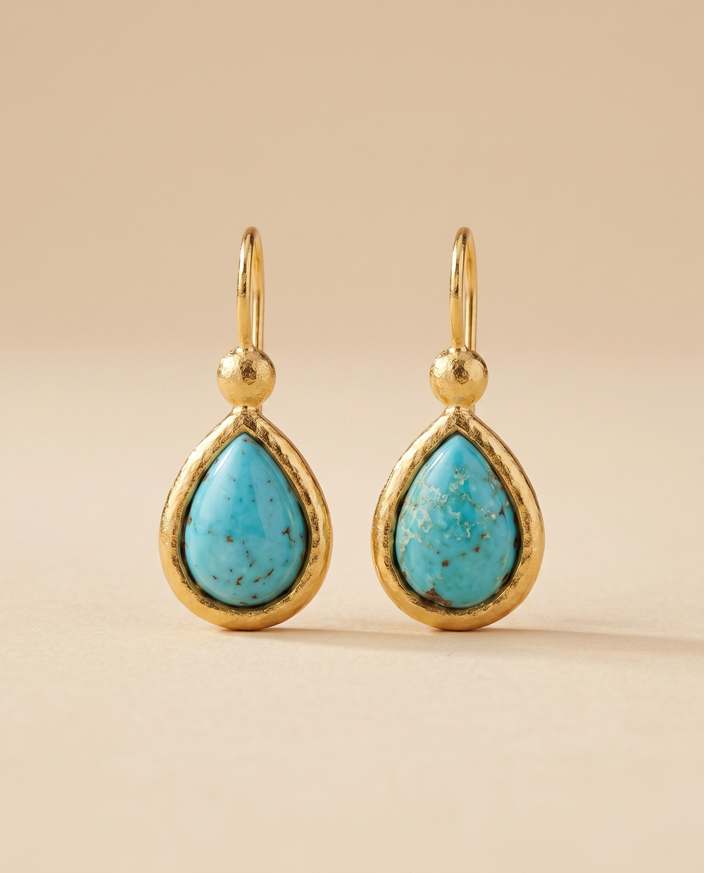 Tay Pear Shape Turquoise Eardrops