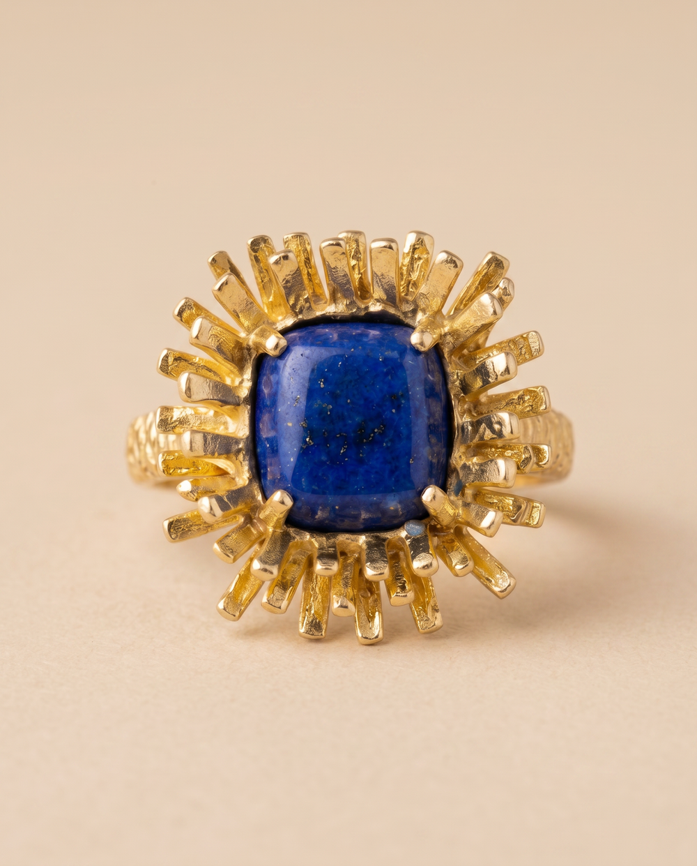 Tay Lapis Lazuli Set Urchin Ring