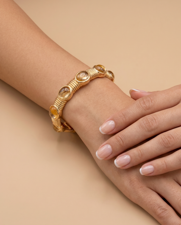 Tay Gemset Wirewrap Hinged Cuff