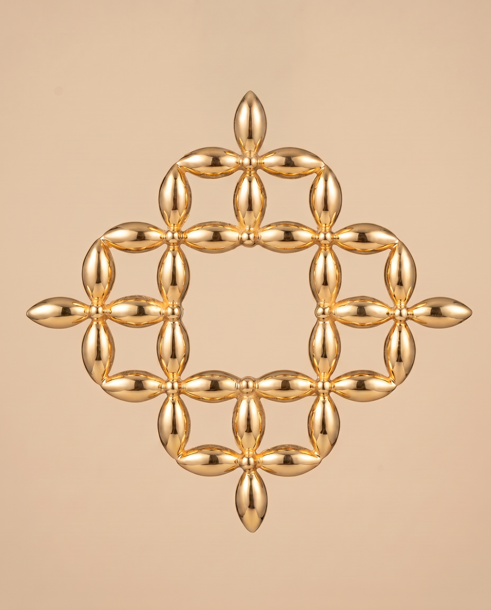 Tay Floret Pendant