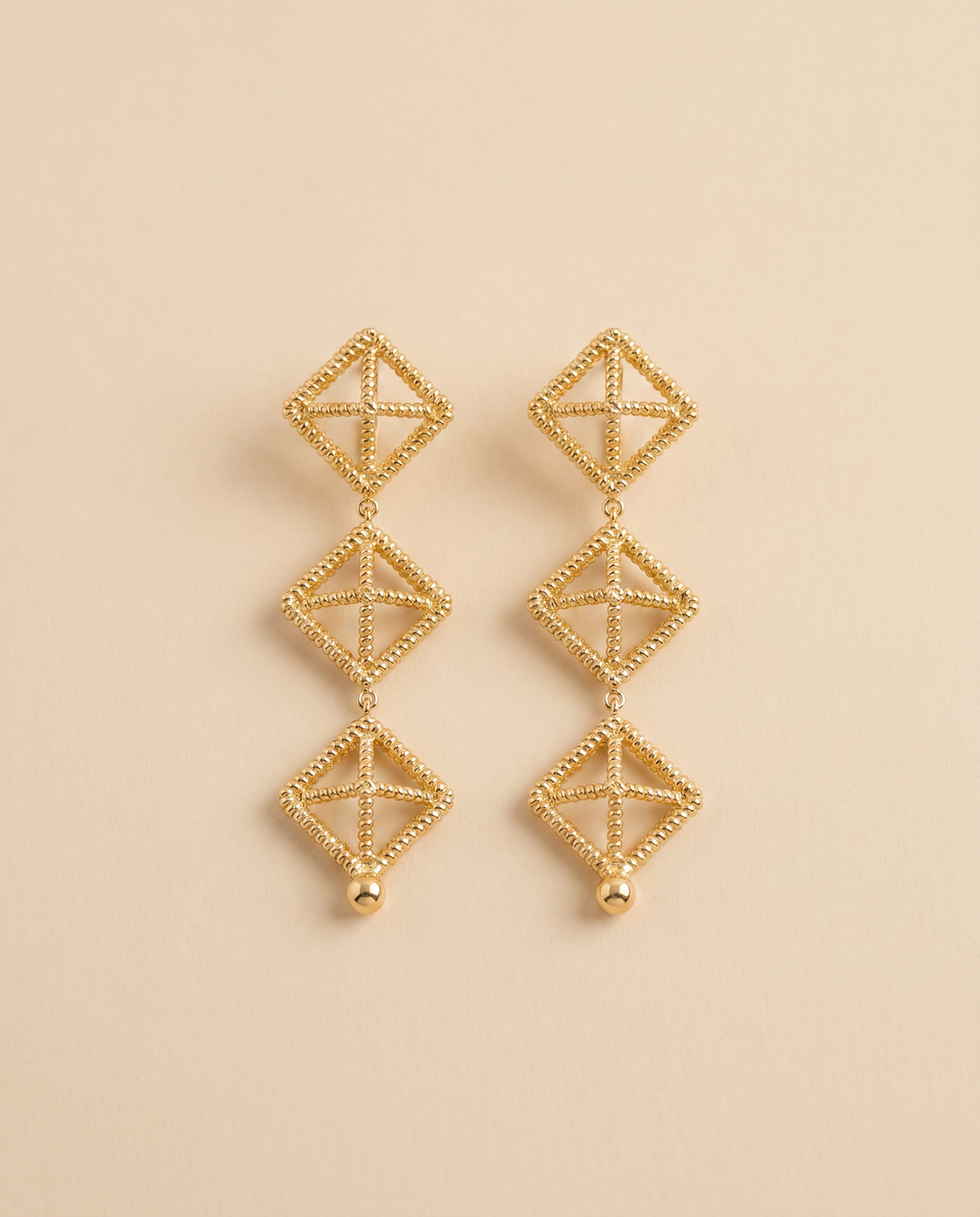 Tay Triple Ropetwist Pyramid Eradrops