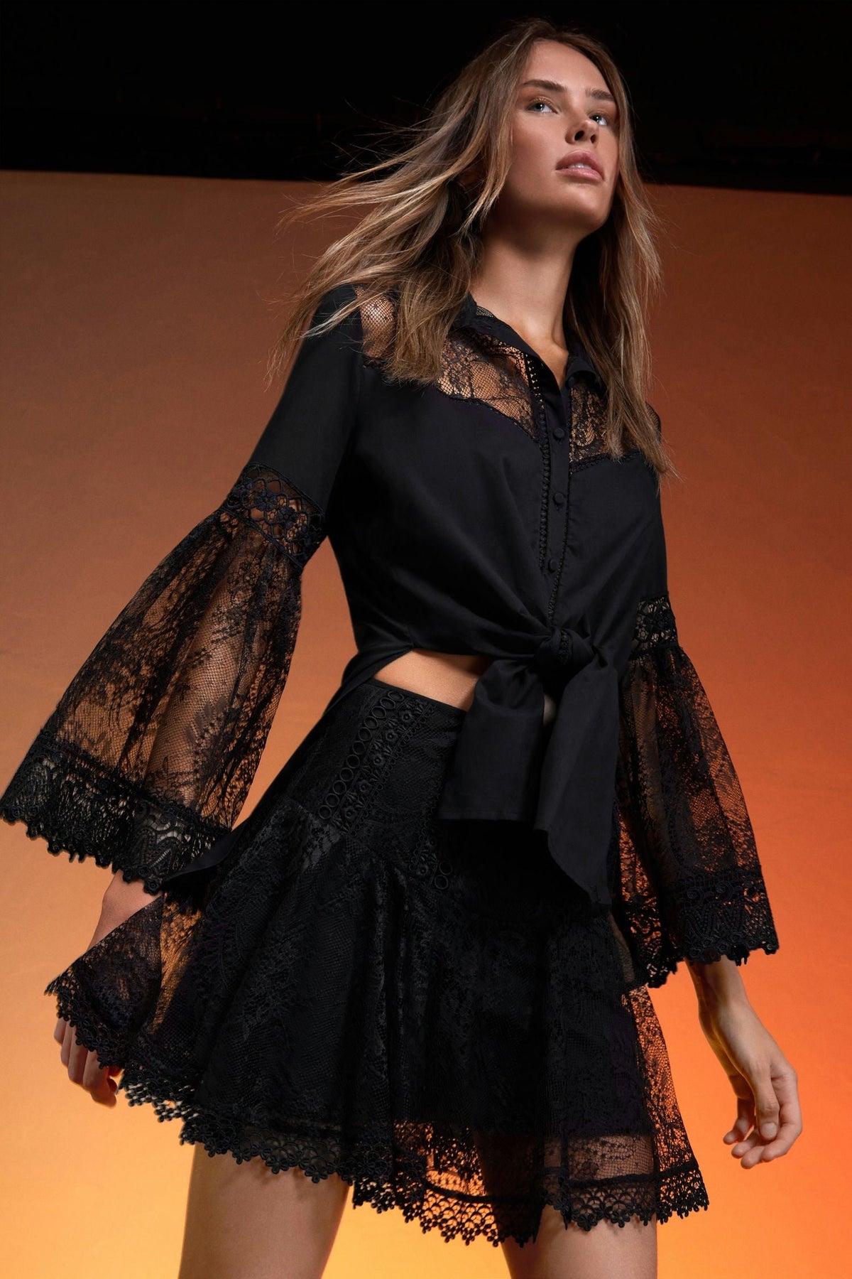 ENFOLD 2024SS WAVE SHIRRING BLOUSE 黒